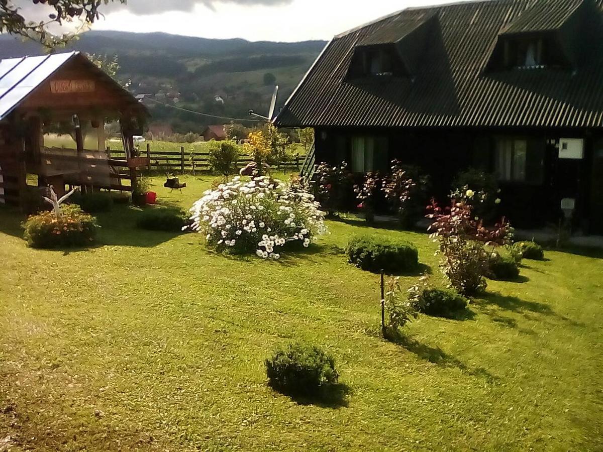 Holiday Home Vila Milka Kremna Exterior foto